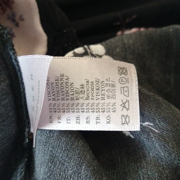 Preen Line Asymmetrical Skirt Size Large - Picture 6 of 7